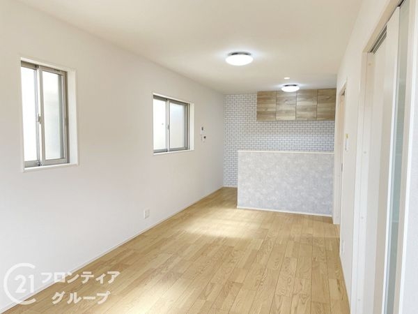 京田辺市草内五反田の中古一戸建て