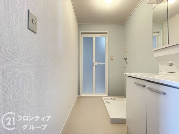 エクセルハイツ新田辺１号棟　中古マンション