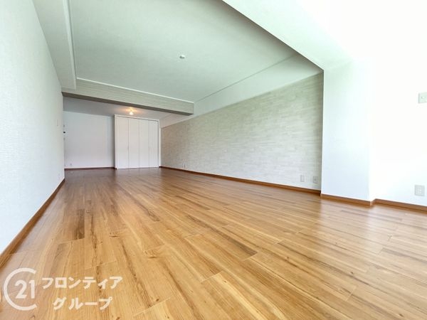 エクセルハイツ新田辺１号棟　中古マンション