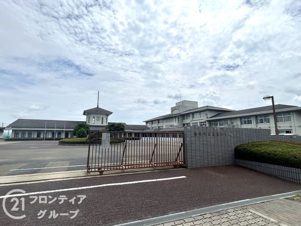 相楽郡精華町光台８丁目の中古一戸建て(精華町立東光小学校)