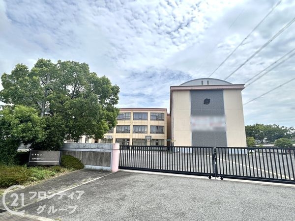 相楽郡精華町光台８丁目の中古一戸建て(精華町立精華西中学校)
