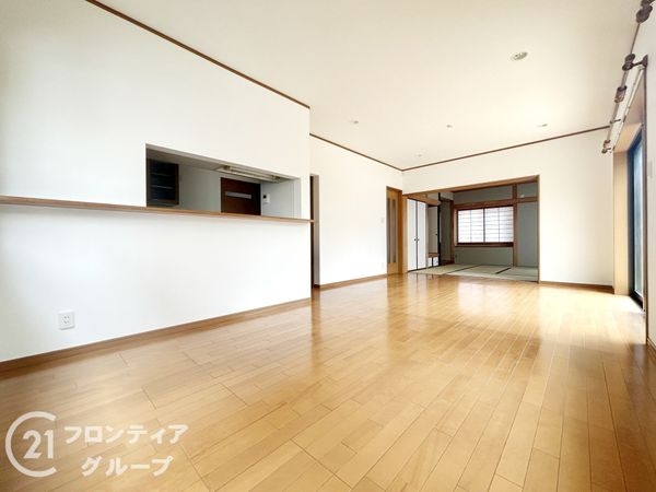 相楽郡精華町光台８丁目　中古一戸建て