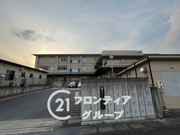 相楽郡精華町大字祝園小字佃　新築一戸建て　24-１期　1号棟(精華町立川西小学校)