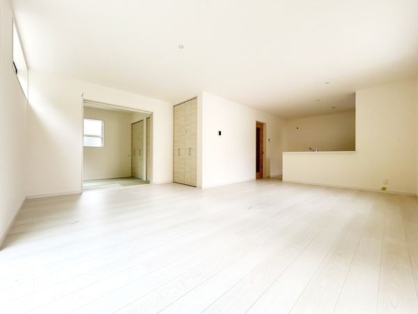 奈良市五条畑１丁目　新築一戸建て　３期　３号棟