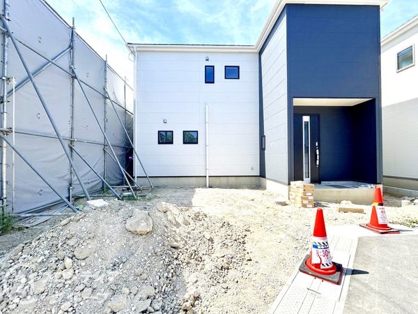 奈良市五条畑１丁目　新築一戸建て　３期　６号棟