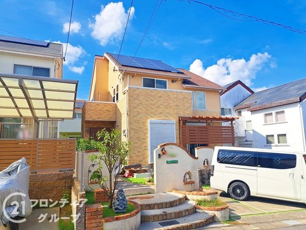 生駒市松美台の中古一戸建て