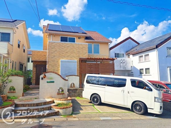 生駒市松美台の中古一戸建て