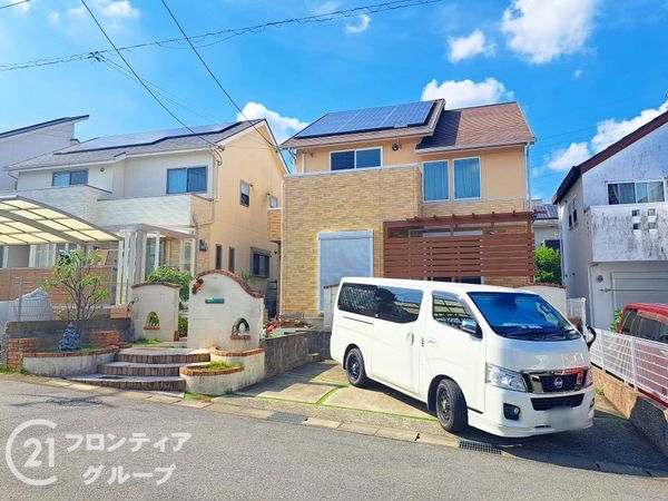 生駒市松美台の中古一戸建て
