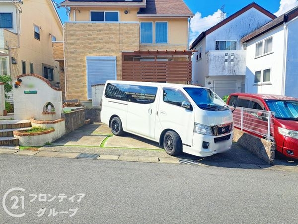 生駒市松美台の中古一戸建て