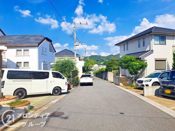 生駒市松美台の中古一戸建て