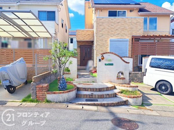 生駒市松美台の中古一戸建て