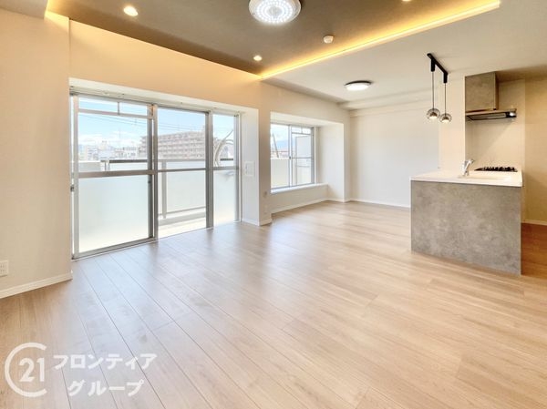 サニークレスト橿原神宮前２　中古マンション
