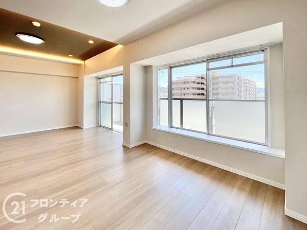 サニークレスト橿原神宮前２　中古マンション