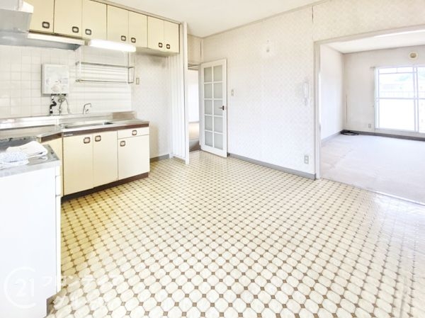 Cマンション３号棟　中古マンション