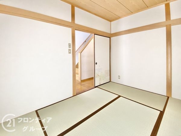 橿原市北妙法寺町の中古一戸建て