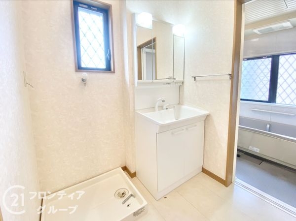 橿原市北妙法寺町の中古一戸建て