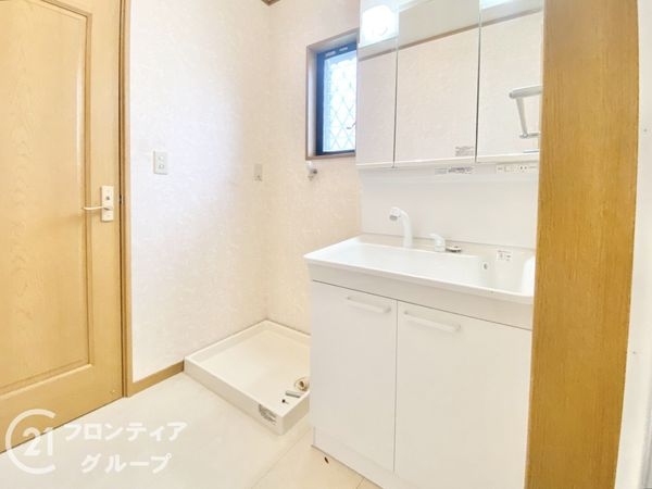 橿原市北妙法寺町の中古一戸建て
