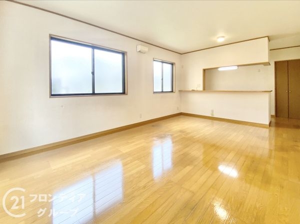 橿原市北妙法寺町の中古一戸建て
