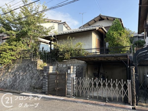 奈良市藤ノ木台３丁目の中古一戸建て