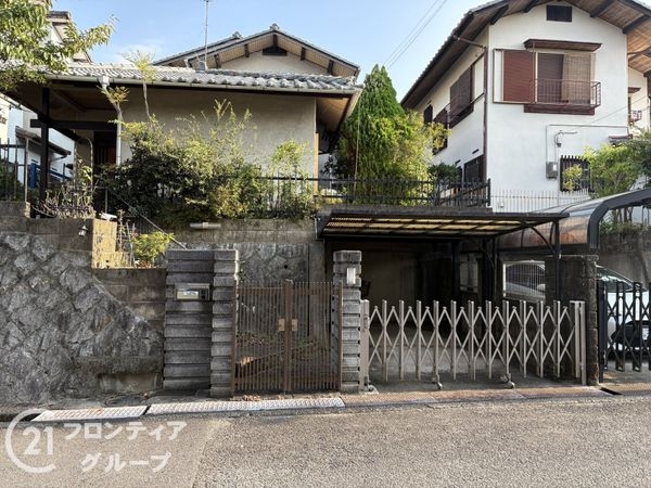 奈良市藤ノ木台３丁目の中古一戸建て