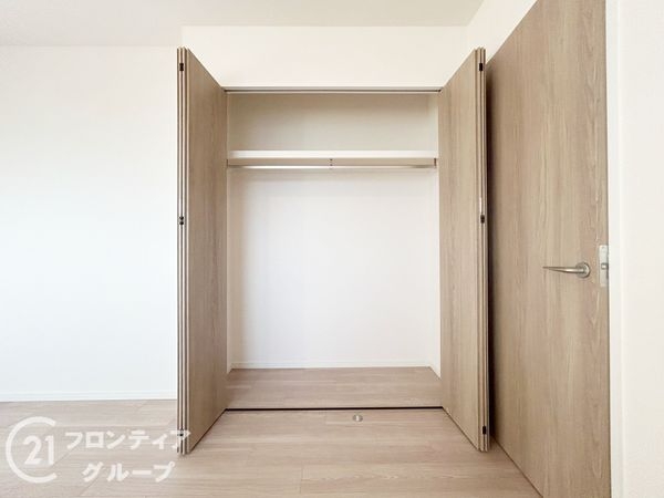 ローレルスクエア木津川台第１期４番館　中古マンション