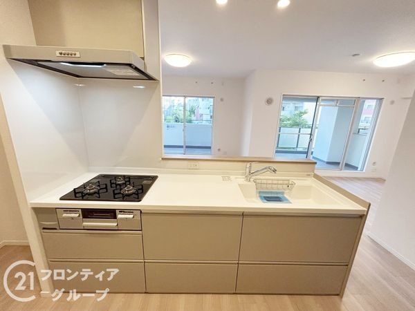 ローレルスクエア木津川台第１期４番館　中古マンション