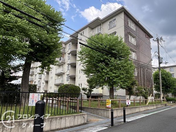 Cマンション１号棟　中古マンション