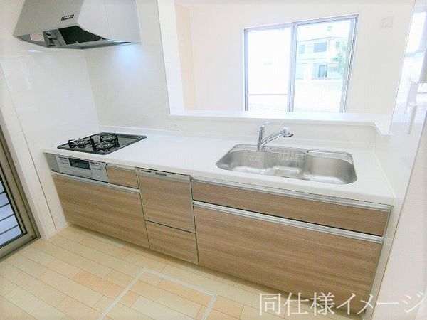 奈良市押熊町　新築一戸建て　２号棟