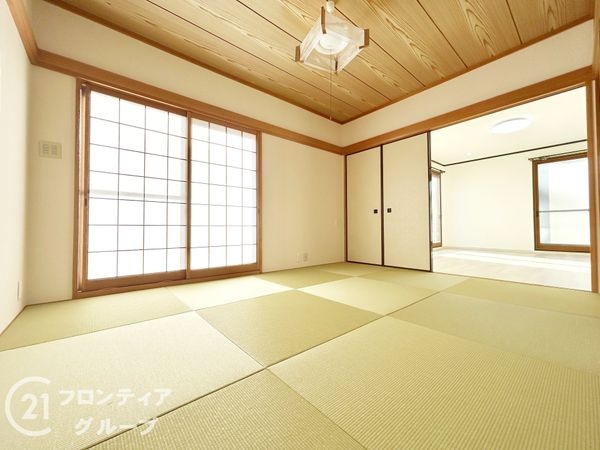 生駒市小明町の中古一戸建て