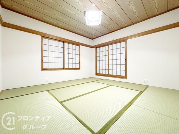 生駒市小明町の中古一戸建て