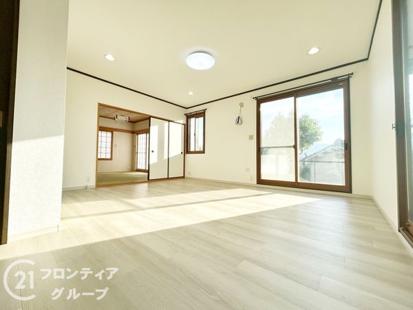 生駒市小明町の中古一戸建て