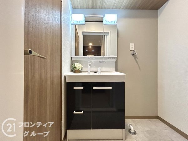 秋篠サンパレス１号棟　中古マンション