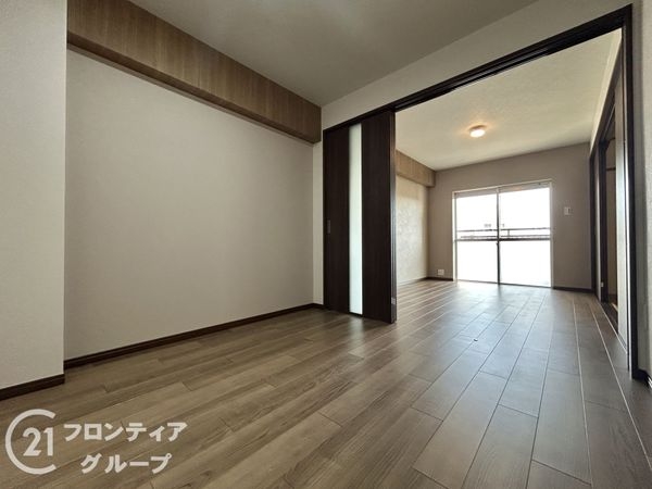 秋篠サンパレス１号棟　中古マンション