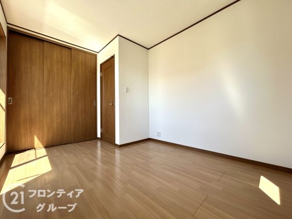 橿原市小槻町の中古一戸建て