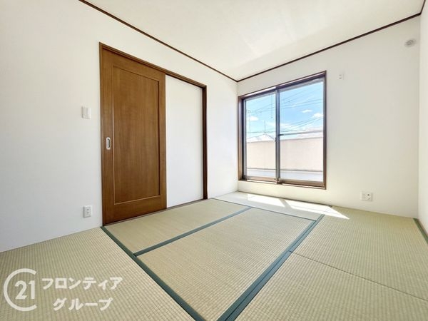 橿原市小槻町の中古一戸建て