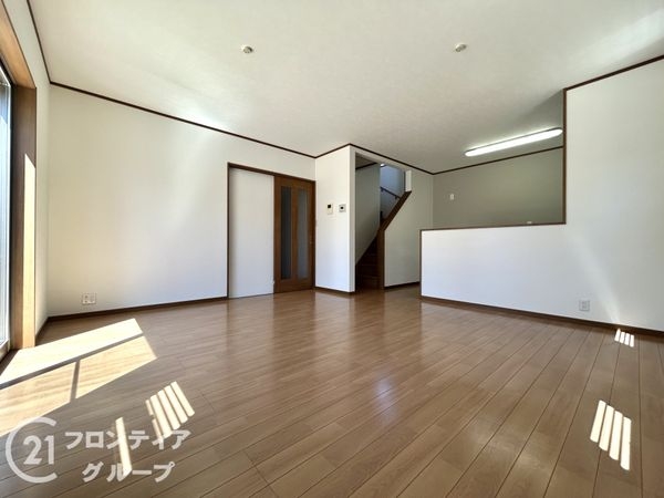 橿原市小槻町の中古一戸建て