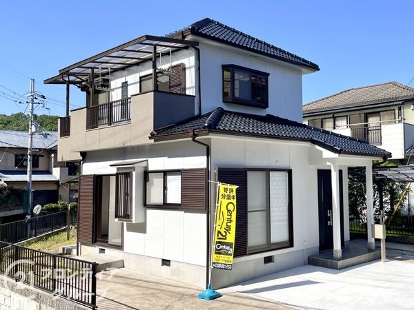 生駒市有里町　中古一戸建て