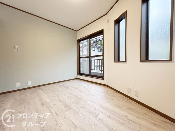 生駒市有里町の中古一戸建て