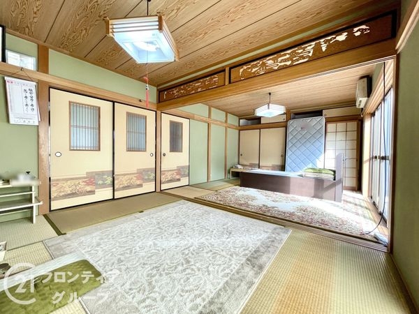 大和郡山市矢田町の中古一戸建て(寝室)