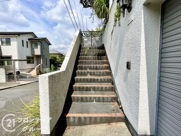 奈良市朝日町２丁目の中古一戸建て