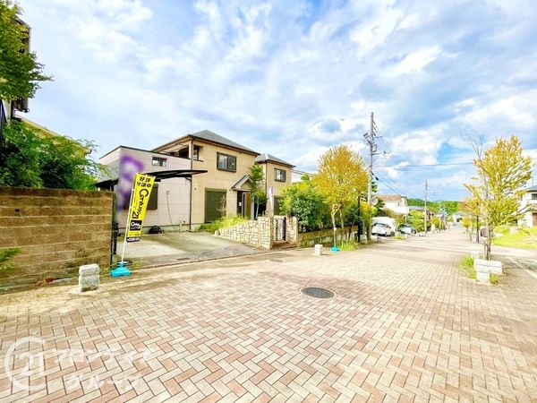 木津川市梅美台５丁目の中古一戸建て