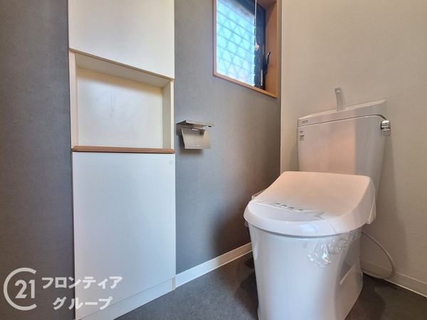 木津川市梅美台5丁目の中古一戸建て(トイレ)