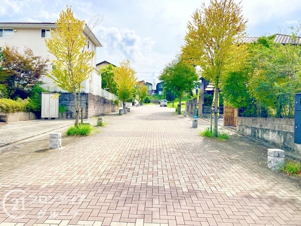 木津川市梅美台５丁目の中古一戸建て