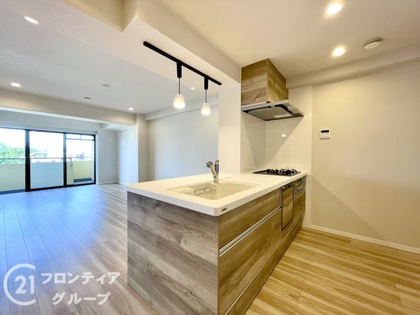 フローレスタ学園前　中古マンション
