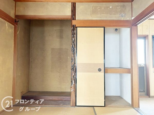奈良市藤原町の中古一戸建て
