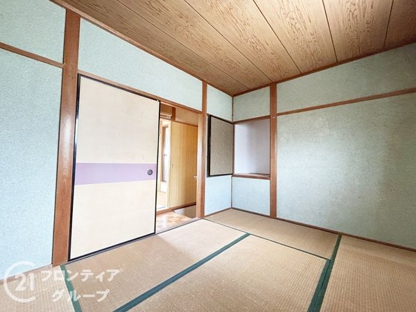 奈良市藤原町の中古一戸建て