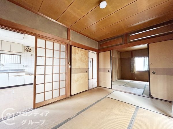 奈良市藤原町の中古一戸建て
