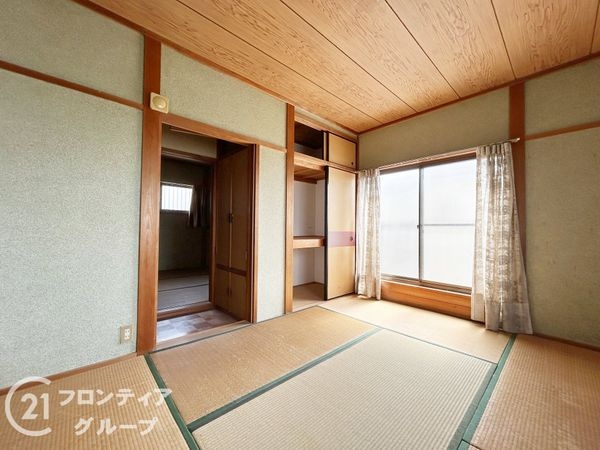 奈良市藤原町の中古一戸建て