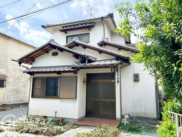 奈良市藤原町　中古一戸建て