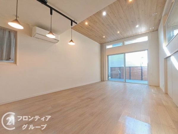 亀岡市千代川町小林植田の中古一戸建て